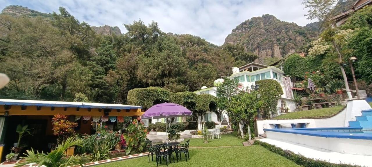 Bungalows Andrea Tepoztlán Buitenkant foto